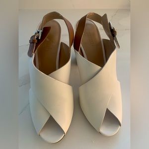 Expressions stunning chunky heels ❤️